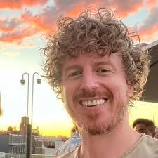 Jason Weldon's Instagram, Twitter & Facebook