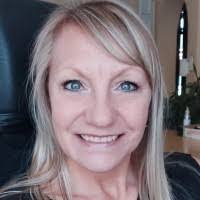 Daphne Dodd's Instagram, Twitter & Facebook