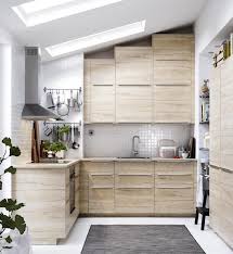 Ikea Katalog Fur 2018 Uberprufen Sie Die Besten Ideen Neueste Dekoration Kitchen Cabinet Layout Kitchen Design Small Ikea Kitchen Design