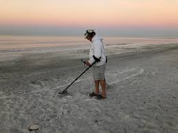 This includes removing the search coil, separating the shaft into sections, and removing the electronic control box and hand assembly. Treasure Hunting On Lido Beach Can Make You Rich
