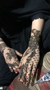 Pin By Memoona Sialvi On Zulfas Henna Khafif Mehndi Design Mehndi Design Images Best Mehndi Designs
