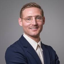 Que feriez-vous si vous pouviez vivre jusqu'à 150 ans, en pleine santé ? En  2015, Bill Maris, fondateur de Google Ventures, balance une bombe : « Si