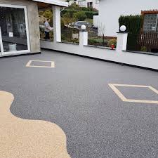 Steinteppich Balkon Und Terrassengestaltung Ideen Mit Muster Terrassengestaltung Balkonboden Treppe Fliesen