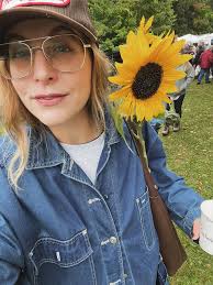 Amy. @aamyholt @emeraldeyes @rebekahcalo @michellereda Wearing denim 4 ways.