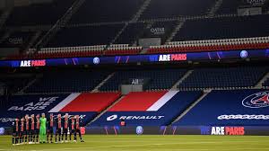 Mais le pire, celui que je surkiffais les 1ers mois et qui me piquait les yeux à la fin, je pouvais vraiment plus le voir en peinture il m'agressait. Images Voici A Quoi Pourrait Ressembler Le Maillot Du Psg Domicile 2021 2022