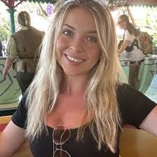 Hunter Wetzel's Instagram, Twitter & Facebook