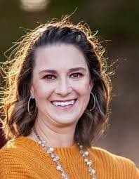 Amanda Prouty's Instagram, Twitter & Facebook