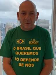 Nas redes sociais, ele publicou que contribuir para nossas instituições de saúde é sempre importante. Luciano Hang Dono Da Havan Diz Que Tera Alta Hoje E Defende Vacina 20 01 2021 Uol Noticias