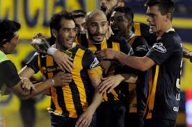 El 2015 encontrará a un rosario central renovado totalmente, con una nueva comisión directiva, un nuevo entrenador y un plantel de jerarquía que promete, en los papeles. Central Desperto En El Complemento Y Le Gano A Boca