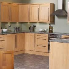 Pictures Of Kitchens With Oak Cabinets Medium Oak Kitchen Table And Chairs Beech Kitchen Cabinets Beech Kitchen Kitchen Design