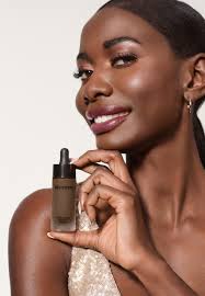 Make-up Relaunch » Highlights » REVIDERM