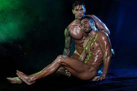 Another Look At Smooth Muscle Stud David Castilla! - Gay Porn Blog Network  - Nude Men Posted Free Daily