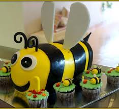 Come and visit us at beesweet rak. Bee Cake Cupcake S