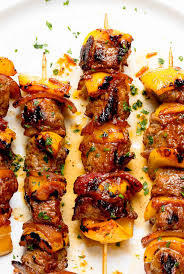 Colder weather is coming, and throwing a dinner party is the only socially acceptable way to stay home all weekend. Easy Food Ideas For A Bbq Party 28 Easy Bbq Party Recipes Eatwell101