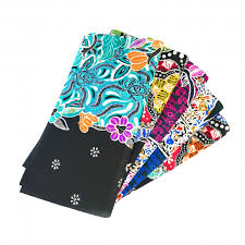 Boleh terus dapatkannya di kain batik online store di sini. Sarung Batik Terengganu Gel Garci Pro