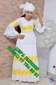 Model pagne africain avec dentelle. 120 Idees De Modele De Dentelle Tenue Africaine Mode Africaine Robe Africaine