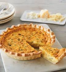 Triple Cheese And Caramelized Onion Quiche Onion Quiche Savoury Food Food