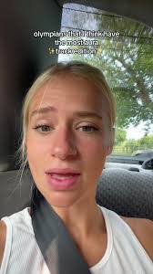 Anna Houghton's Instagram, Twitter & Facebook