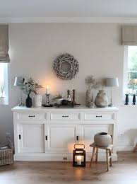 Wohnzimmer Weisse Landhausmobel Rattan Accessoires Mobel Im Landhausstil Strandhaus Living In 2020 Furniture Diy Furniture Renovation Home Furniture