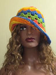 Lookin for a bucket hat in grande to be delivered