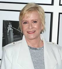 S5, Episode 10: Eve Plumb