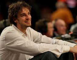 Gasol vanta anche alcune apparizioni nel mondo dello spettacolo: Gasol Artista Invitado En Csi Miami Csi Miami Big Men Basketball Players