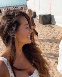 A day at the beach… . With horses, a ball, some bubbles and great people. .  . . Thank you for having me @stampingground_pr @provincialhomeliving  @luxury.escapes @twilightbeachpolo . . Dress: @secret_closet_hampton  @leolin_official