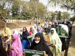 Ku tuntubemu a bbc hausa facebook El Zakzaky Ya Gana Da Yan Jarida A Zuma Times Hausa Facebook