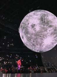 Pin On Welcome To The Sweetener Tour