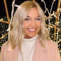 Deanna Osteen's Instagram, Twitter & Facebook