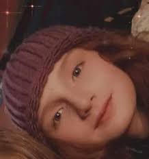 Looking for a Holly Harris that lived