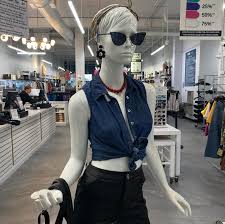 Join labelswap in supporting St. Joseph Children's Hospital's Christmas in  July! Running now through July 25th! #ConsignmentStore #ThriftStoreFinds  #ResaleShop #VintageFinds #SecondHandStyle #SustainableFashion #ShopLocal  #Tampa #TampaBay #Thrifted ...