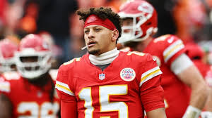What will Chiefs do with Patrick Mahomes? NFL world discuss resting QB