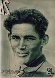 Highlights of the bicycle race held in spain, one of the three grand tours held in europe. La Vuelta A Espana De 1935 39x28 Altimetrias