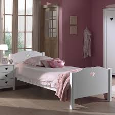 Pour la chambre de votre ado, choisissez le clic clac ado tokyo. Lit Pour Fille En Bois Blanc Pour Une Jolie Deco De Chambre