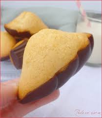 Madeleines Sans Oeufs Sans Lait Vegan Perle En Sucre Patisserie Sans Oeufs Recette Gateau Vegan Desserts Sans Oeufs