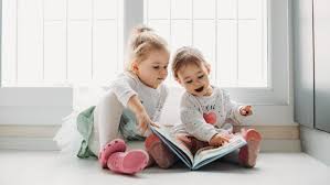 5.1.1 (ii) • bimbing murid menulis ayat berdasarkan gambar dengan menggunakan kata nama khas. Menimbang Kurang Lebih Manfaat Buku Dan E Book Untuk Anak