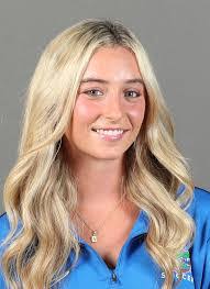 Samantha Bohon's Instagram, Twitter & Facebook