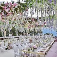 Hong Kong It Girl S Three Day Wedding Costs Millions Daily Mail Online Luxury Wedding Venues Wedding Star Wedding