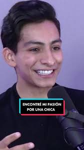 Donovan Carrillo Novia