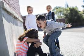 Setiap sekolah mempunyai garis panduan yang berbeza untuk menangani masalah buli, tetapi semuanya memiliki kebijakan untuk mengatasi masalah tersebut. Dampak Bullying Terhadap Kesehatan Mental Anak Jovee Id