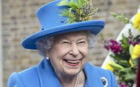 A sustinut dreptul la tron al surorii sale vitrege, maria, impotriva pretentiilor lui jane grey (alta urmasa a lui henric viii) dar a reusit sa evite adoptarea. La 21 De Ani E Faimos Pe Instagram Cum AratÄ Nepotul Reginei Elisabeta A Ii A Unul Dintre Cei Mai RavniÈi Burlaci Galerie Foto Stiri Vedete Si Evenimente Viva Ro