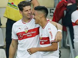 Nicolás iván gonzález (born 6 april 1998) is an argentine professional footballer who plays as a forward for vfb stuttgart and the argentina national team. Mario Gomez Nicolas Gonzalez Und Der 83 Minuten Schnitt Beim Vfb Stuttgart Kicker