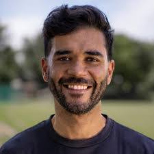 Nick Pereira's Instagram, Twitter & Facebook