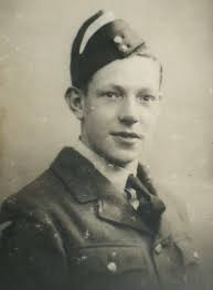 Linton Henry Nightingale : London Remembers, Aiming to capture all  memorials in London