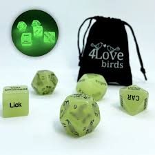 Set di dadi del sesso: 5 posizioni per preliminari e sesso, gioco da camera  da letto per coppie, idee per appuntamenti maliziosi, anniversario, San  Valentino o divertente regalo di Natale - Etsy Italia