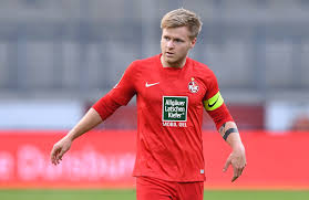 Von 14 bis 21 uhr kann sich jede person, unabhängig vom besuch des heimspiels des. 1 Fc Kaiserslautern Kaufoption Fur Zimmer Bei 750 000 Euro Liga3 Online De