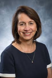 Stephanie Ault's Instagram, Twitter & Facebook