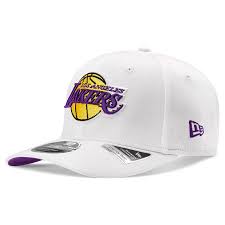 Abbina il cappello alla hoodie new era lakers caratteristiche principali New Era 9fifty Lakers Cap White Aw Lab