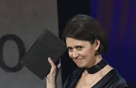 V úterý večer se budou rozdávat knižní ceny magnesia litera. Magnesia Litera Knihou Roku Je Roman O Drsnem Dospivani V Nehostinnem Svete Kultura Lidovky Cz